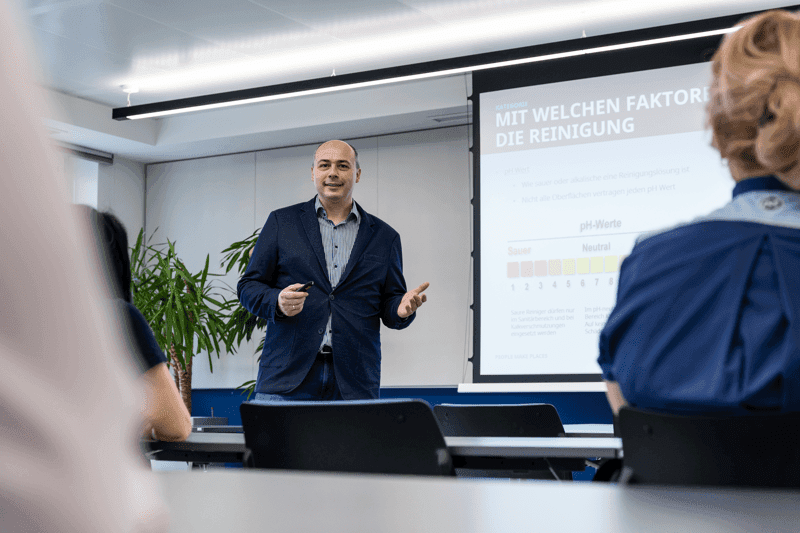 AT_Headoffice-ThePlace 2