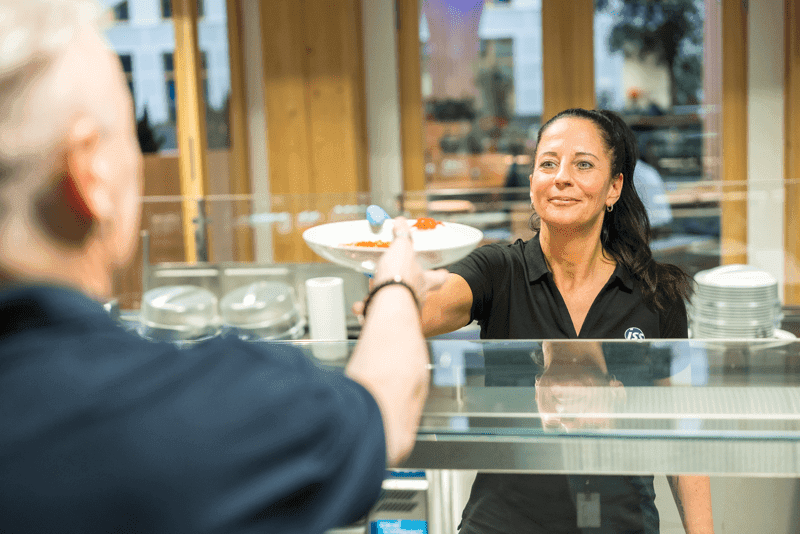 DE_ISS_Services_Food