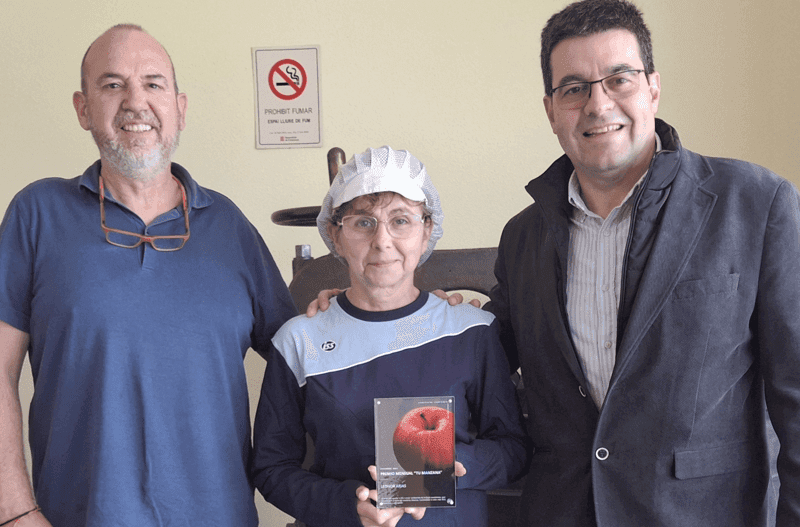 es_apple_dic24_Leonor