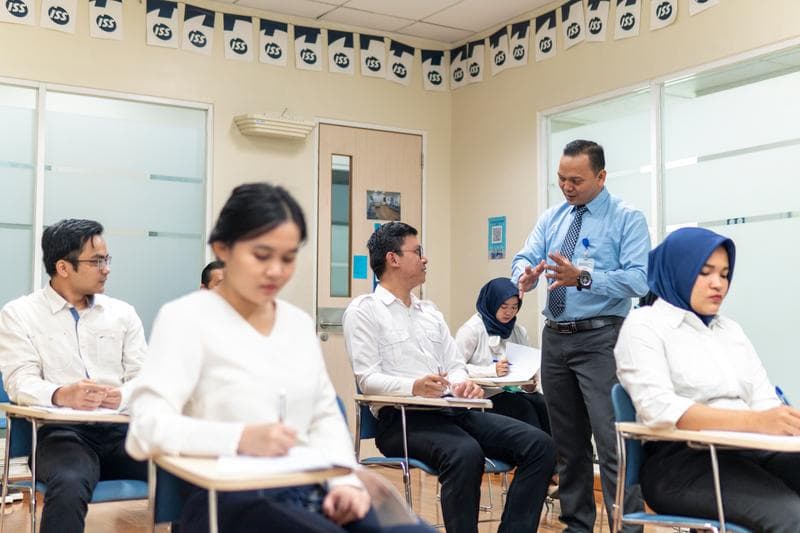 ID_2020_ISS Sekolah Vokasi 1